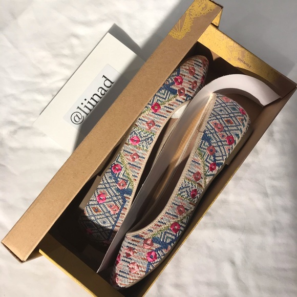 New Mix No. 6 Flats Shoes Womens Size 10 Embroidered Floral Danzey Slip On - Picture 4 of 4